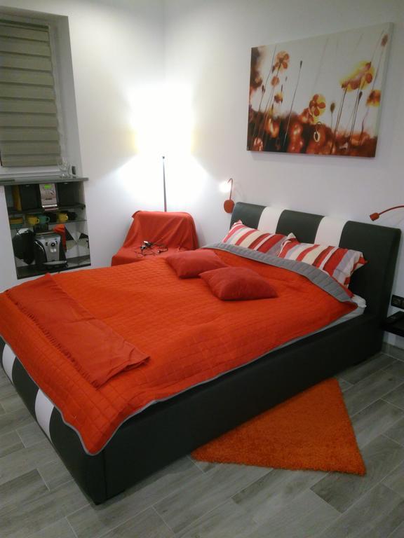 Apartament Salezego Warszawa Exteriör bild