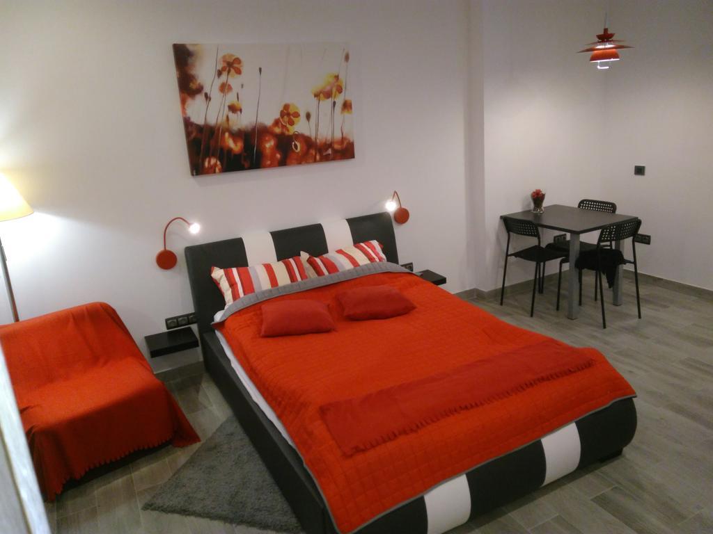Apartament Salezego Warszawa Exteriör bild
