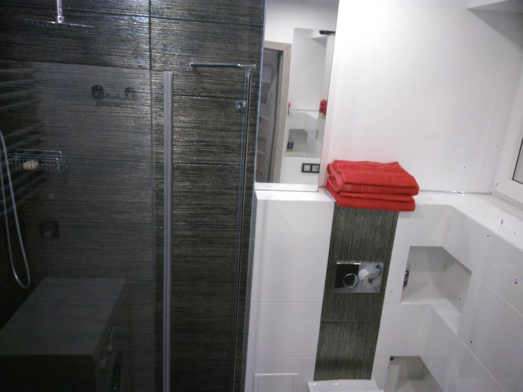 Apartament Salezego Warszawa Exteriör bild