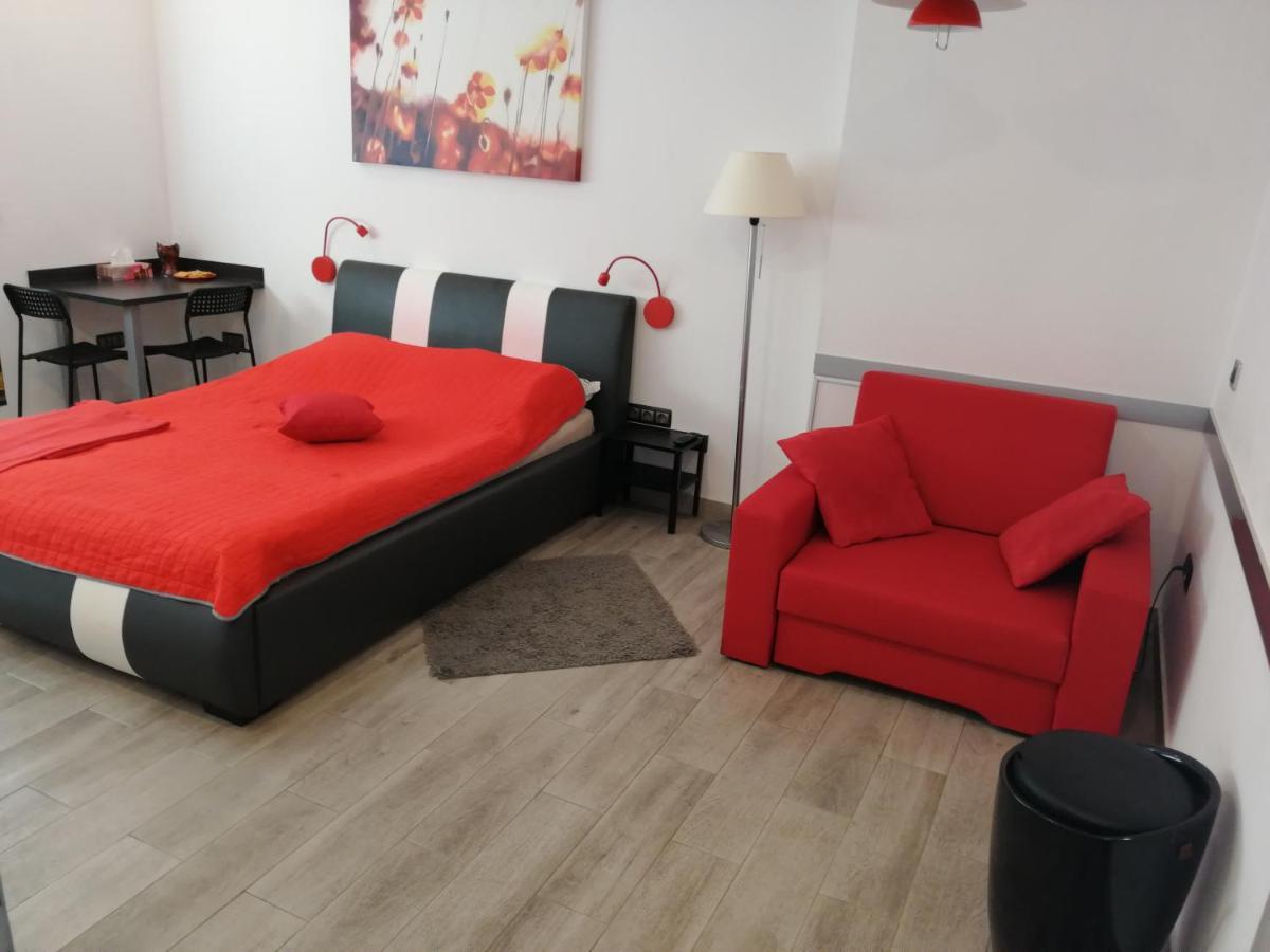Apartament Salezego Warszawa Exteriör bild