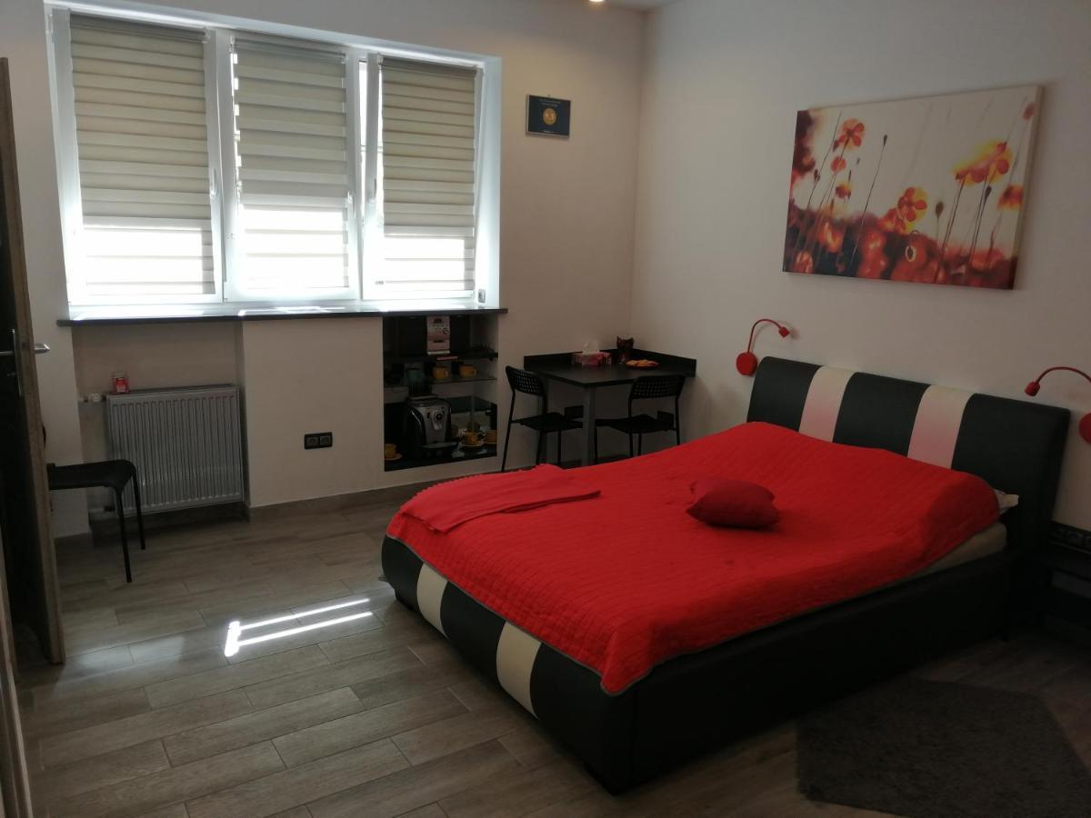 Apartament Salezego Warszawa Exteriör bild